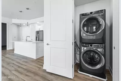 3131 N Central Avenue #6015, Phoenix, AZ 85012 - Photo 8