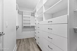 3131 N Central Ave, Phoenix, AZ 85012 - Photo 12