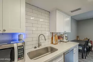 948 S Alma School Rd, Mesa, AZ 85210 - Photo 20