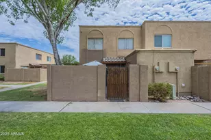 948 S Alma School Rd, Mesa, AZ 85210 - Photo 2