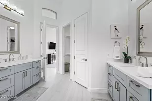 10923 E Bahia Dr, Scottsdale, AZ 85255 - Photo 18