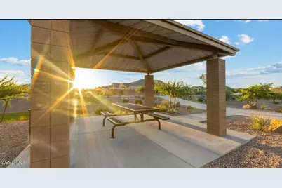 1033 W Beacon Drive, Casa Grande, AZ 85122 - Photo 20