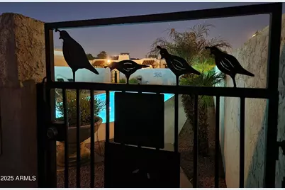 8054 E Oak Street, Scottsdale, AZ 85257 - Photo 16