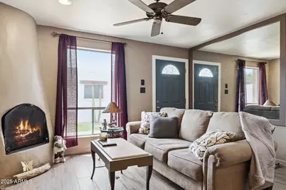 8054 E Oak Street, Scottsdale, AZ 85257 - Photo 1