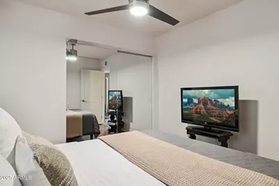 8054 E Oak Street, Scottsdale, AZ 85257 - Photo 8