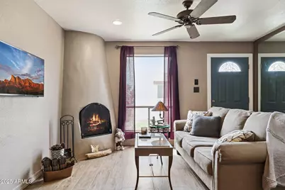 8054 E Oak Street, Scottsdale, AZ 85257 - Photo 2