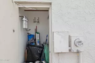 8054 E Oak St, Scottsdale, AZ 85257 - Photo 20