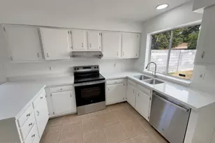 8920 W Monterey Way, Phoenix, AZ 85037 - Photo 6