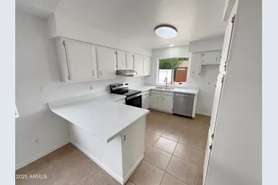8920 W Monterey Way, Phoenix, AZ 85037 - Photo 14