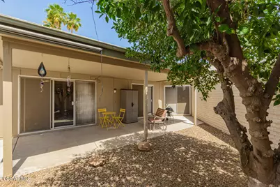 10505 W Campana Drive, Sun City, AZ 85351 - Photo 36