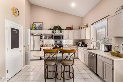 16052 S 24th Place, Phoenix, AZ 85048 - Photo 12