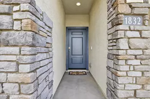 1832 S 239th Dr, Buckeye, AZ 85326 - Photo 6