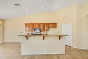 2010 E Indigo Dr, Chandler, AZ 85286 - Photo 14