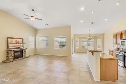 2010 E Indigo Drive, Chandler, AZ 85286 - Photo 4