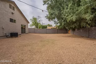 2210 N 27th Pl, Phoenix, AZ 85008 - Photo 50