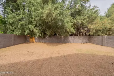 2210 N 27th Place, Phoenix, AZ 85008 - Photo 52