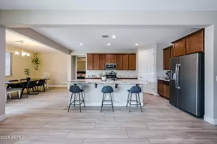 16083 W Laurel Ln, Surprise, AZ 85379 - Photo 8