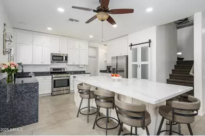 14175 W Mandalay Lane, Surprise, AZ 85379 - Photo 10