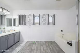 14175 W Mandalay Ln, Surprise, AZ 85379 - Photo 18