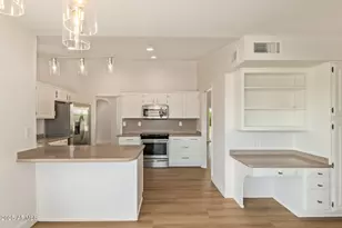 13910 W Oak Glen Dr, Sun City West, AZ 85375 - Photo 8