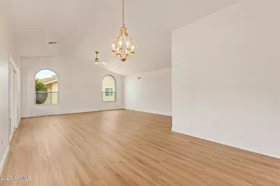 13910 W Oak Glen Drive, Sun City West, AZ 85375 - Photo 6