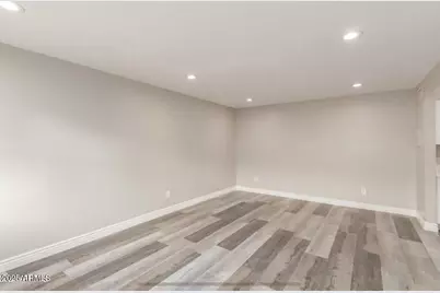 2674 N 43rd Avenue #22C, Phoenix, AZ 85009 - Photo 26