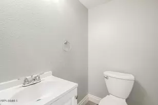 2674 N 43rd Ave, Phoenix, AZ 85009 - Photo 20