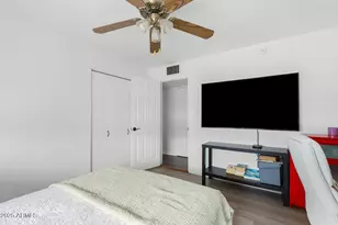 1219 E Christy Dr, Phoenix, AZ 85020 - Photo 16