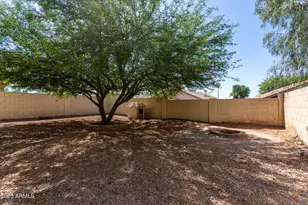 25859 W Victory St, Buckeye, AZ 85326 - Photo 16