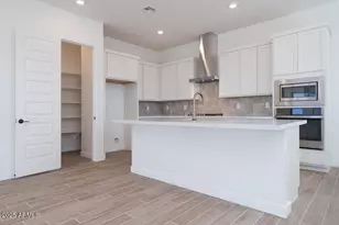 359 E Eldora Ln, San Tan Valley, AZ 85140 - Photo 2