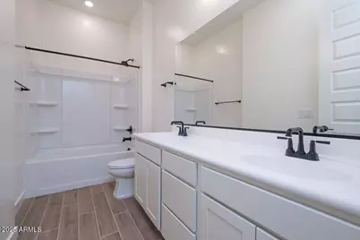 359 E Eldora Lane, San Tan Valley, AZ 85140 - Photo 12