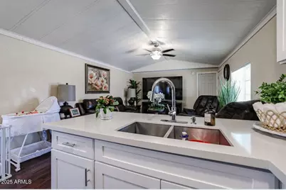 12727 W Glendale Avenue #106, Glendale, AZ 85307 - Photo 4