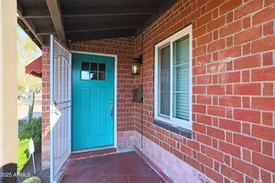 4213 N 4th Ave, Phoenix, AZ 85013 - Photo 1