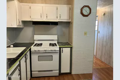 925 N Plaza Drive #22, Apache Junction, AZ 85120 - Photo 8