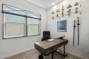 18397 W Christy Dr, Surprise, AZ 85388 - Photo 22