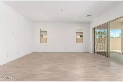 24099 N 171st Drive, Surprise, AZ 85387 - Photo 8