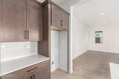 24099 N 171st Drive, Surprise, AZ 85387 - Photo 6