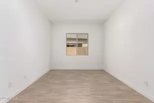 24099 N 171st Dr, Surprise, AZ 85387 - Photo 26