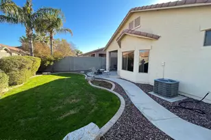 12542 W Honeysuckle St, Litchfield Park, AZ 85340 - Photo 18