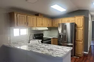 10951 N 91st Ave, Peoria, AZ 85345 - Photo 8