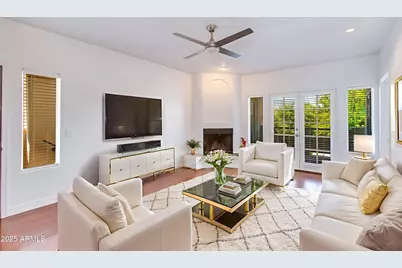 3640 N 38th Street #205, Phoenix, AZ 85018 - Photo 6