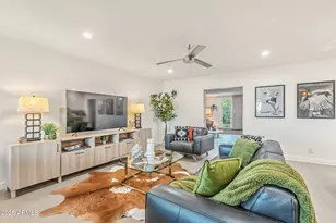 450 W Mulberry Dr, Phoenix, AZ 85013 - Photo 4