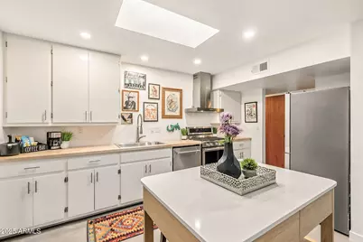 450 W Mulberry Drive, Phoenix, AZ 85013 - Photo 14