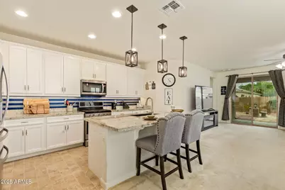 653 S 202nd Drive, Buckeye, AZ 85326 - Photo 10