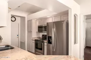 320 S 70th St, Mesa, AZ 85208 - Photo 14