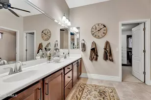 20484 N 88th Ln, Peoria, AZ 85382 - Photo 18