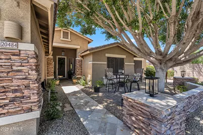 20484 N 88th Lane, Peoria, AZ 85382 - Photo 2