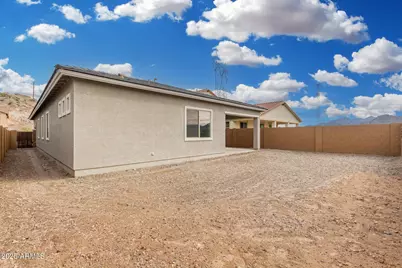 16937 W Desert Lane, Goodyear, AZ 85338 - Photo 34