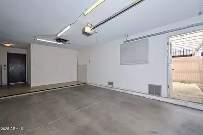 10930 W Topaz Drive, Sun City, AZ 85351 - Photo 30