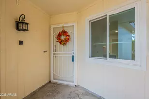 10214 W Hutton Dr, Sun City, AZ 85351 - Photo 6